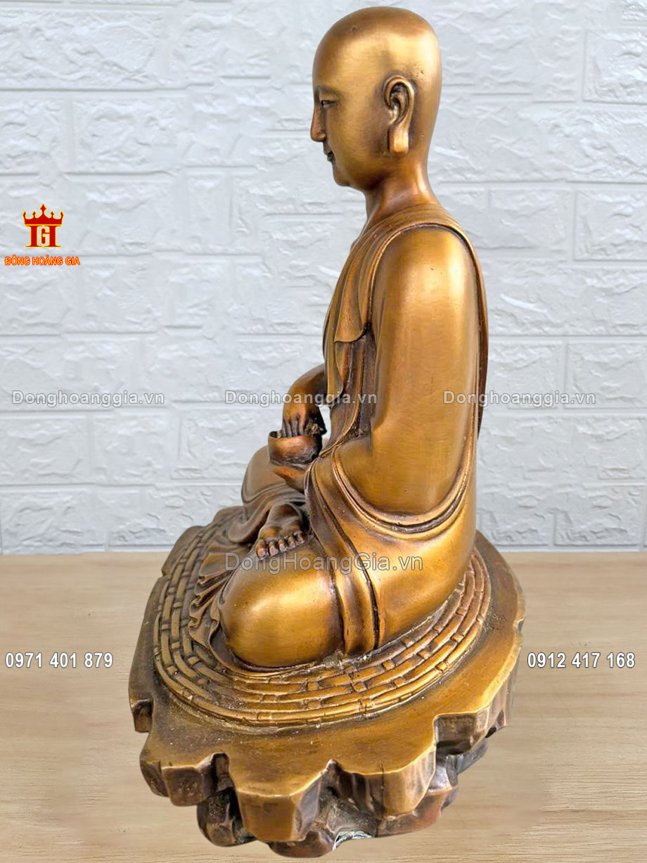 Nguyên liệu đúc tượng Thánh Tăng Sivali là đồng vàng loại I